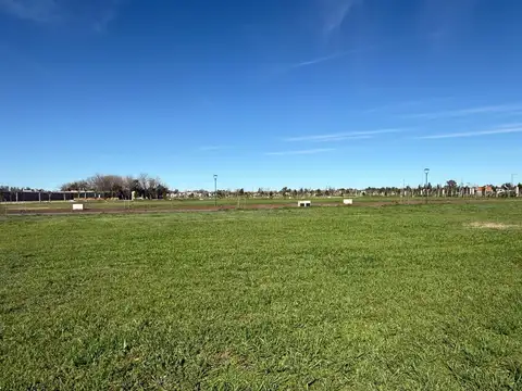 Terreno en Venta 38  mts Fondo