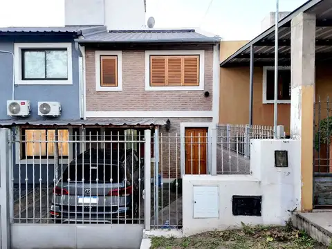 VENTA DUPLEX 3 DORM-2 BAÑOS-LA CALERA-APTO CREDITO