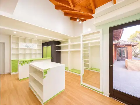 Local en Venta en Funes, USD 79.000