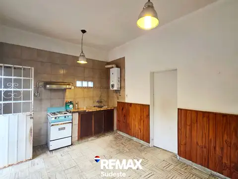 Casa 3 ambientes con 1 baño