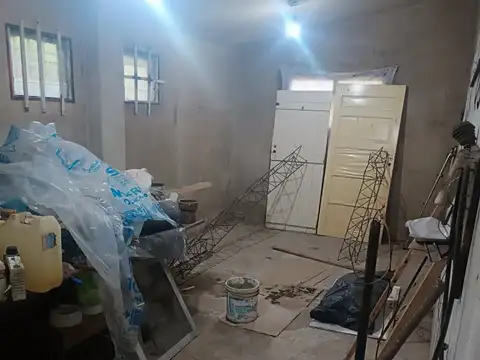 Casa A Refaccionar Lujan APTO CREDITO