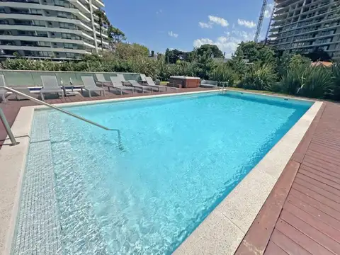 ICON BRAVA, Cochera, 2 balcones terraza, Amenities, Baulera,departamento venta Uruguay