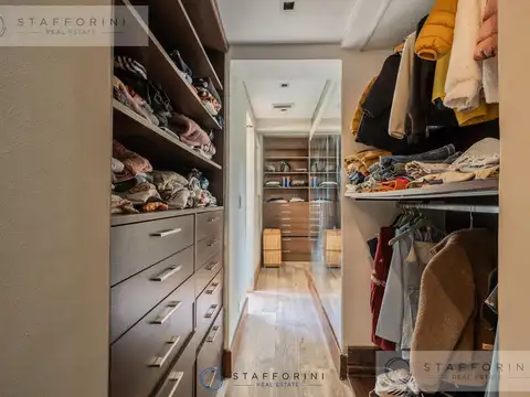 Casa con Quincho y Pileta en lote de 2.957 m² - Golf Club Argentino