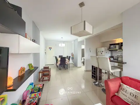 Departamento 3 ambientes con 2 baños