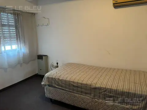 Depto Tipo Casa en Alquiler de 4 ambientes