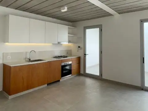 Depto Tipo Casa en Alquiler A Estrenar