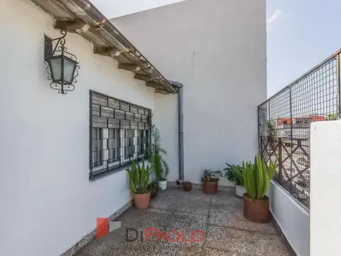 Depto Tipo Casa en Venta 40 años