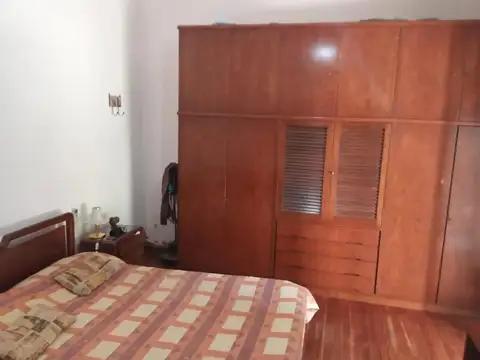 Depto Tipo Casa 4 ambientes con 2 baños