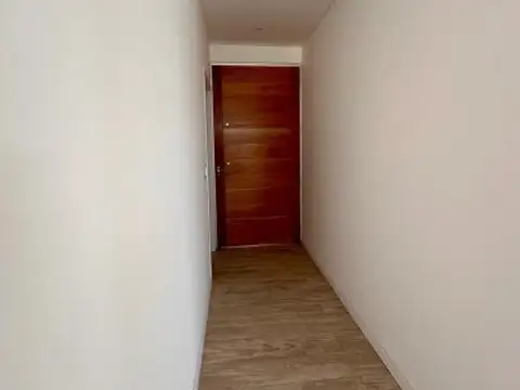 Casa 9 ambientes con 3 baños