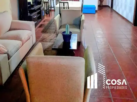 Casa 4 ambientes con 3 baños
