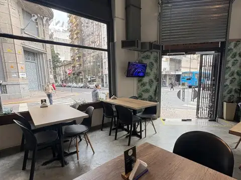 LOCAL COMERCIAL EN ESTRATEGICA ESQUINA