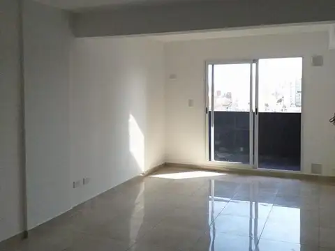Departamento en Alquiler en Nuestra Señora De Lourdes, $ 400.000