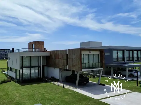 Casa en Venta al Noroeste