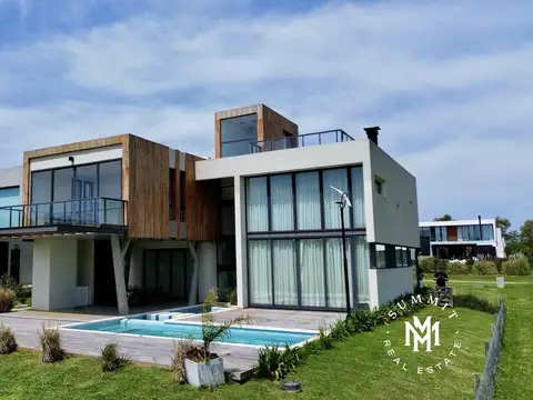 Casa Venta 6 amb en Greenville Polo & Resort - Vista al Polo