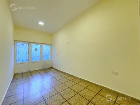 Depto Tipo Casa en Alquiler con 1 cocheras