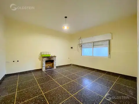 Depto Tipo Casa en Alquiler de 3 ambientes
