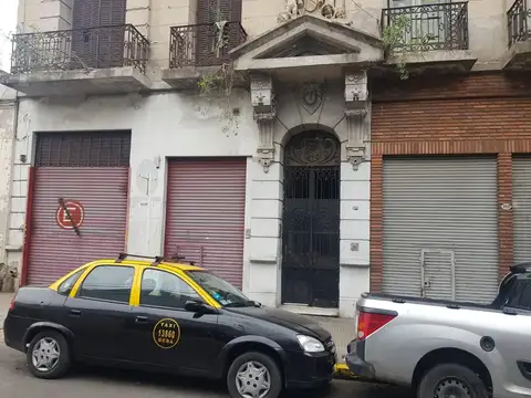 Solis 2100, Piso 1°