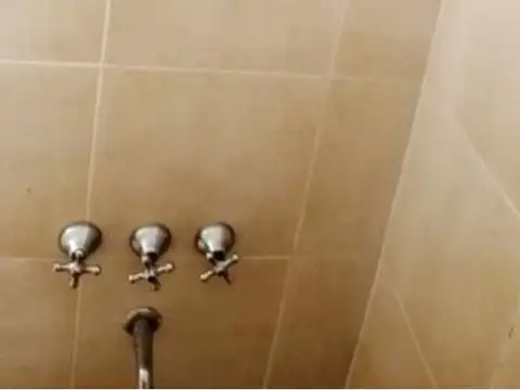 Monoamb c/Entrepiso Fte San Telmo faltan arreglos