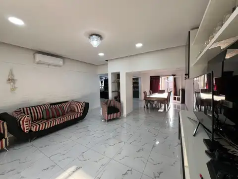 Casa en Venta en Villa Nueva de Guaymallen, USD 140.000