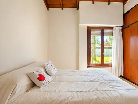Casa 2 ambientes con 1 baño