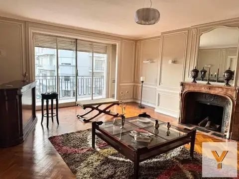 Departamento en Venta de 4 dormitorios