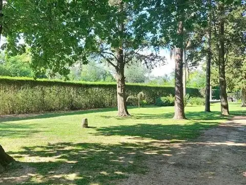 Casa en venta - 2 Dormitorios 1 Baño - 2650mts2 - Escobar