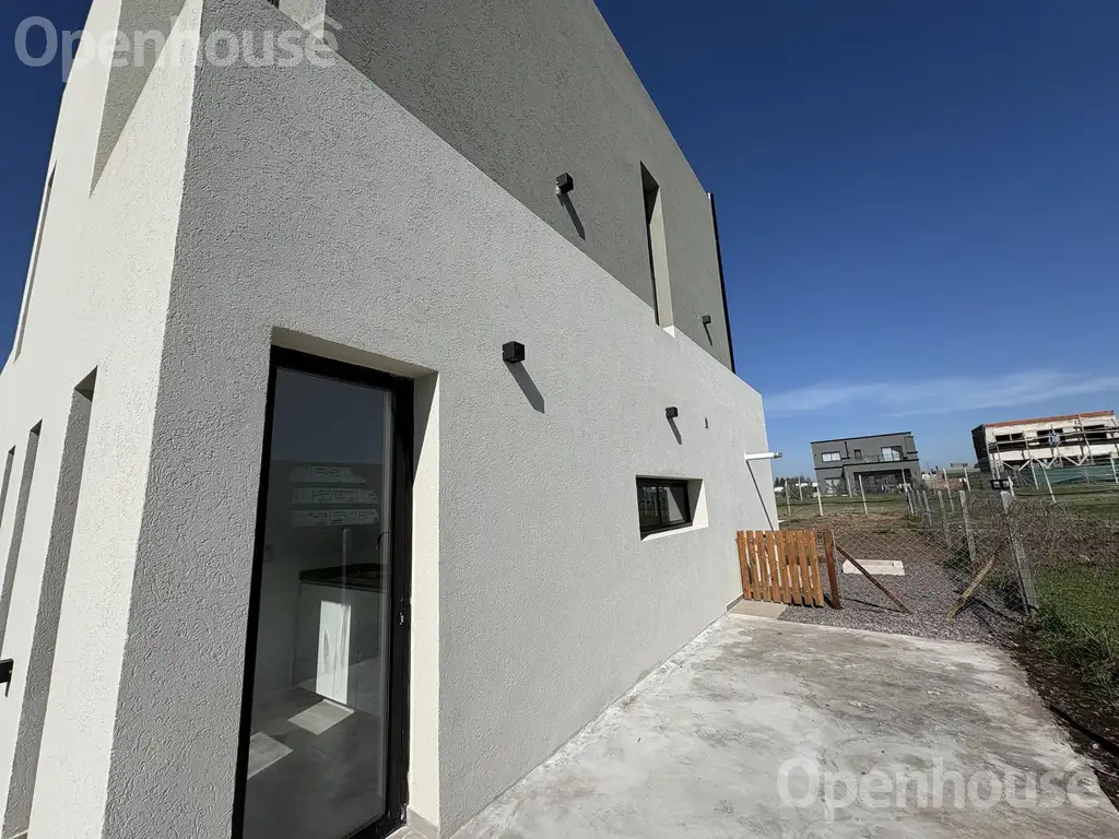 VENTA- LUMINOSA CASA A ESTRENAR - SANTA LUCIA-PILAR DEL ESTE - Foto 23