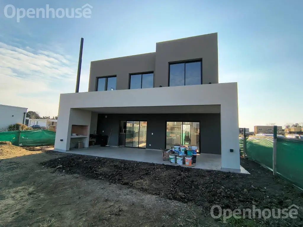 Casa en Venta con cochera