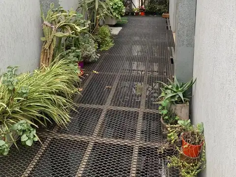 Av Juan Manuel De Rosas 4100