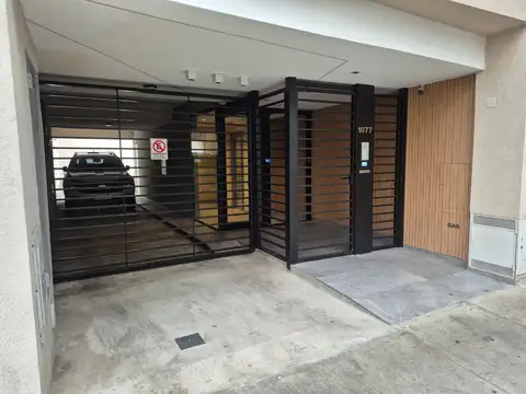 LOCAL COMERCIAL CENTRAL A ESTRENAR.