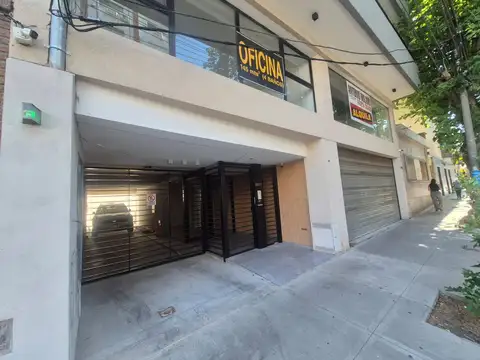 LOCAL COMERCIAL CENTRAL A ESTRENAR.
