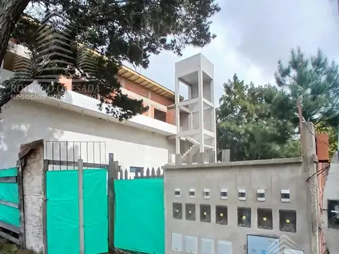 Depto Tipo Casa en Venta de 2 dormitorios