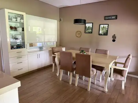 Casa en Venta en Galapagos, USD 435.000