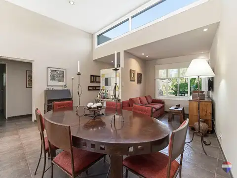 Venta Casa una planta Barrio La Montura