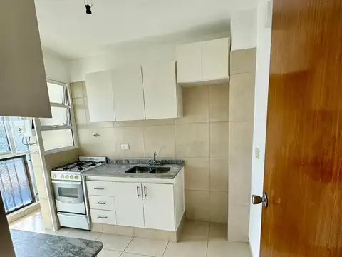 Departamento 3 ambientes con 1 baño