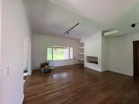 Casa en Alquiler al Este