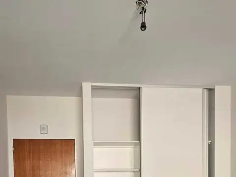 Departamento en Alquiler en Belgrano Chico, $ 600.000