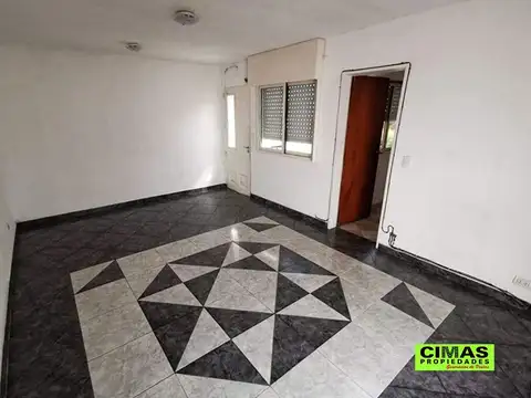 Depto Tipo Casa en Alquiler en Villa del Parque, $ 1.200.000