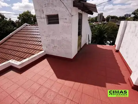 Depto Tipo Casa en Alquiler en Villa del Parque, $ 1.200.000