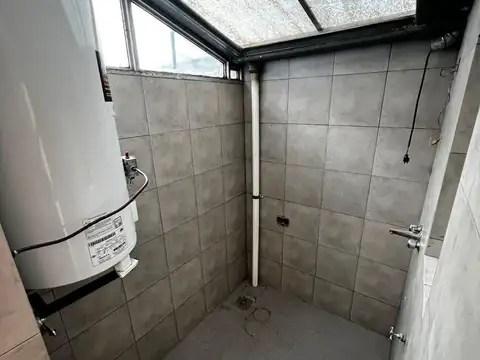 Depto Tipo Casa en Venta en Villa Sarmiento, USD 52.000