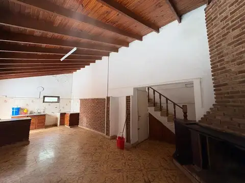 Galpon en Venta en Zarate, USD 140.000