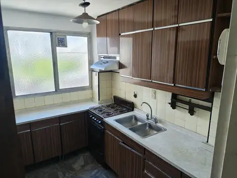 Departamento en Alquiler en Floresta, $ 760.000