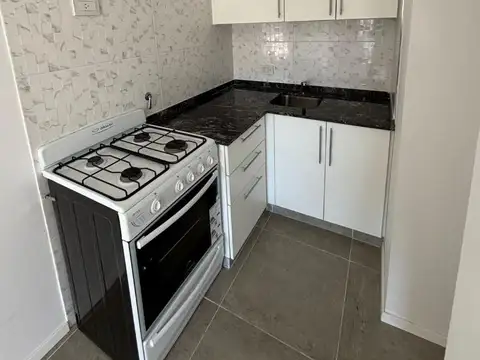 Departamento en Alquiler en Arroyito, $ 400.000