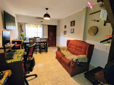 Depto Tipo Casa en Venta en Moron, USD 57.000