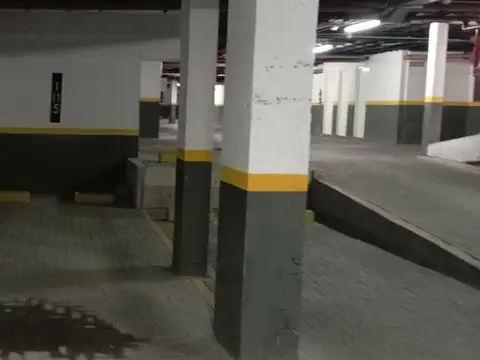 Cochera Calle Baigorri 857  ALTA CORDOBA