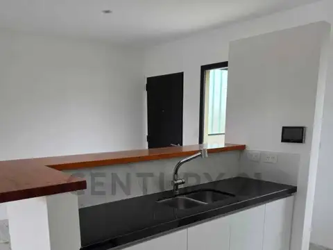 Departamento en Alquiler en La Plata, $ 900.000