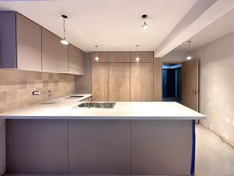 Departamento en venta de 2 dormitorios en Dorrego 1409 - Centro