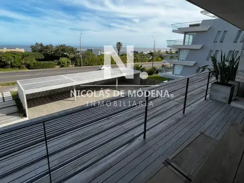 Departamento en Venta en Manantiales, USD 650.000