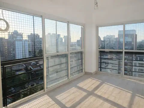 Aristóbulo Del Valle 200, Piso 9