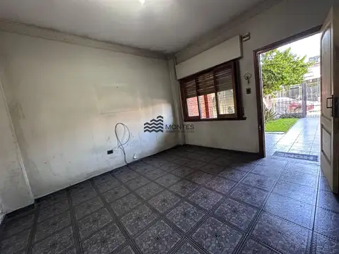 Depto Tipo Casa en Venta de 3 ambientes